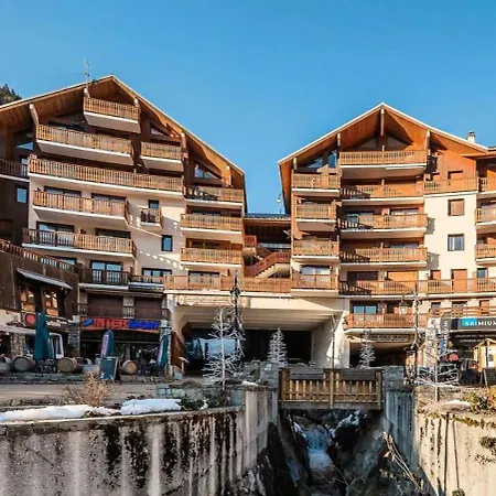 Résidence Le Centre - Pour 4 Personnes 193345 La Plagne