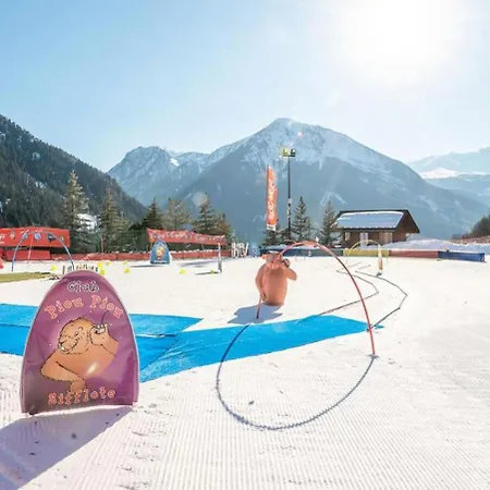 Résidence Le Centre - Pour 4 Personnes 193345 La Plagne