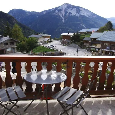 Apartment Le Centre - Pour 4 Personnes Mae-3345 La Plagne